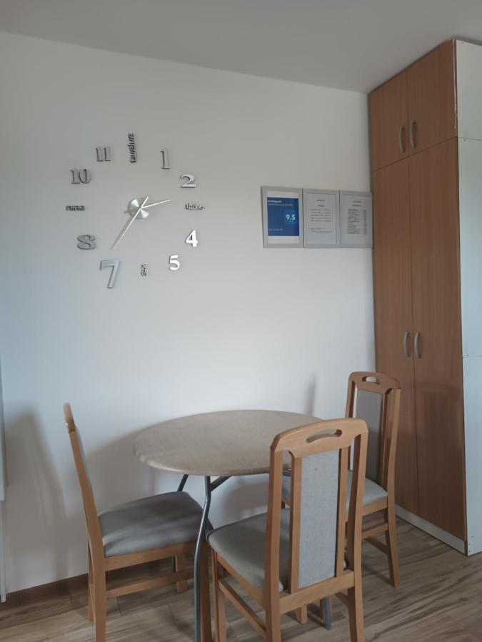 Stan Na Dan Im Apartment Užice Екстериор снимка