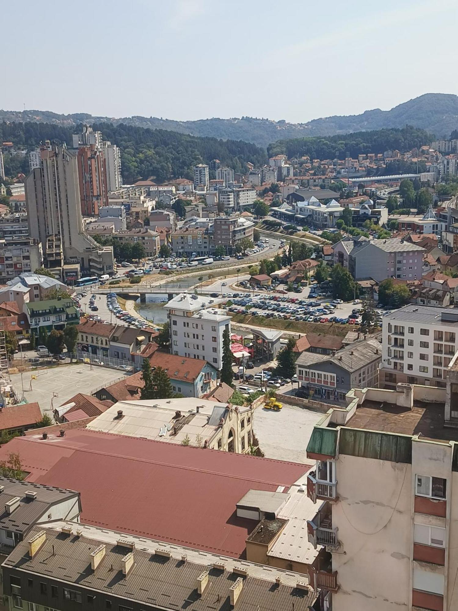 Stan Na Dan Im Apartment Užice Екстериор снимка