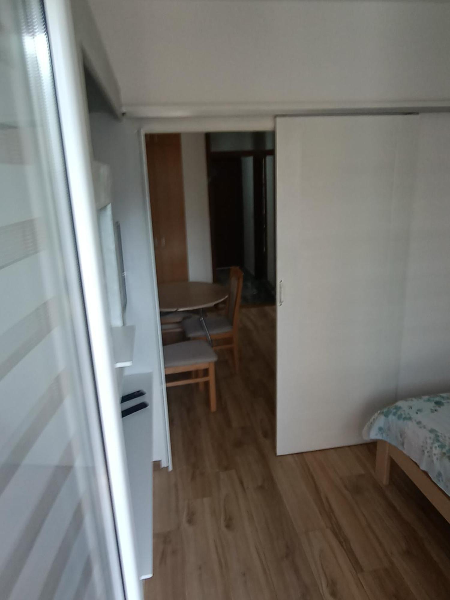 Stan Na Dan Im Apartment Užice Екстериор снимка