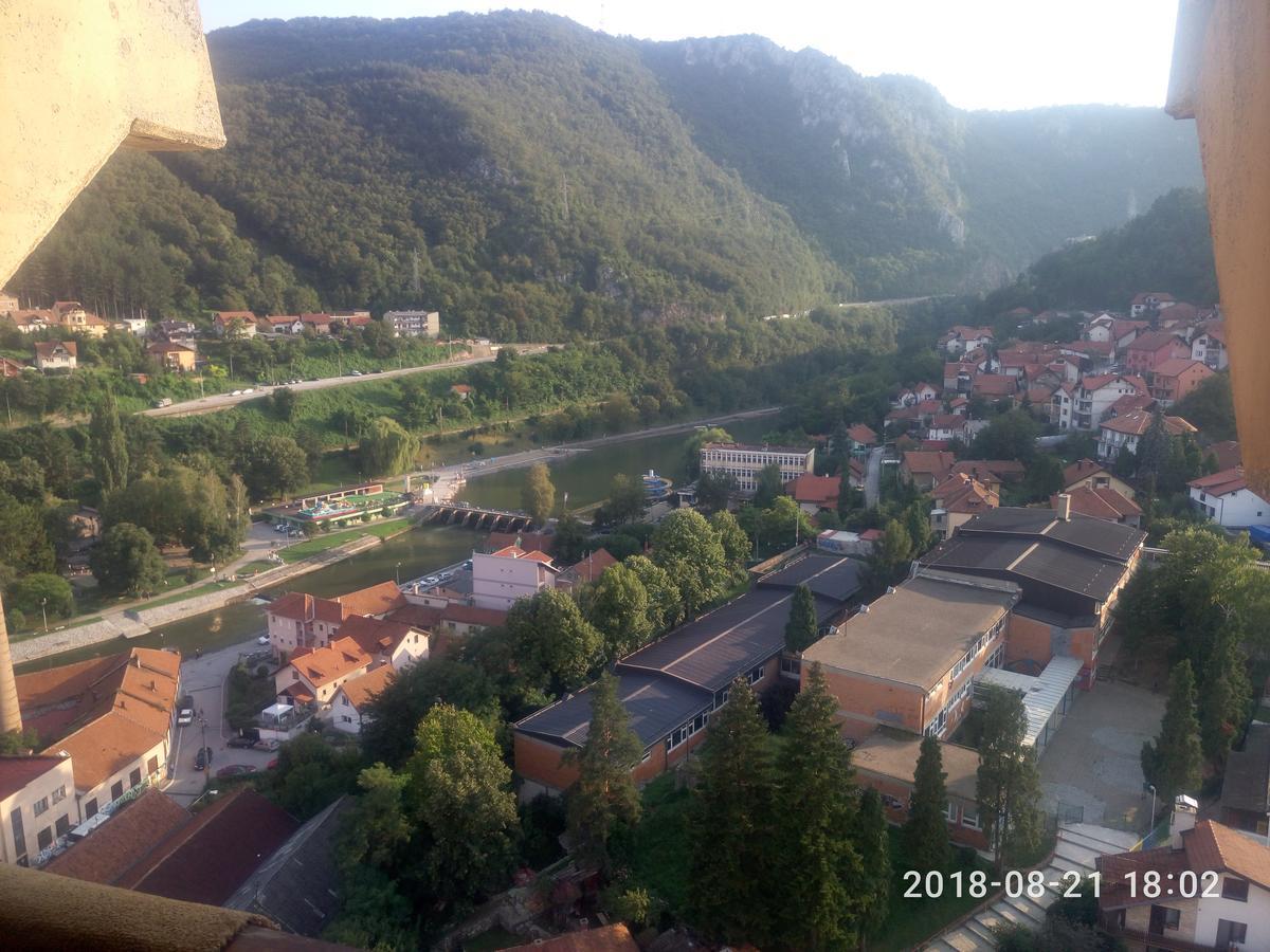 Stan Na Dan Im Apartment Užice Екстериор снимка